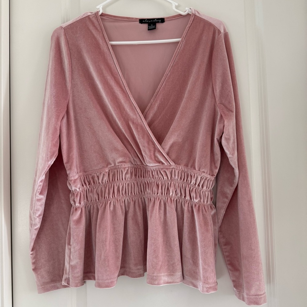 Women’s Pink Velvet Blouse- size XL